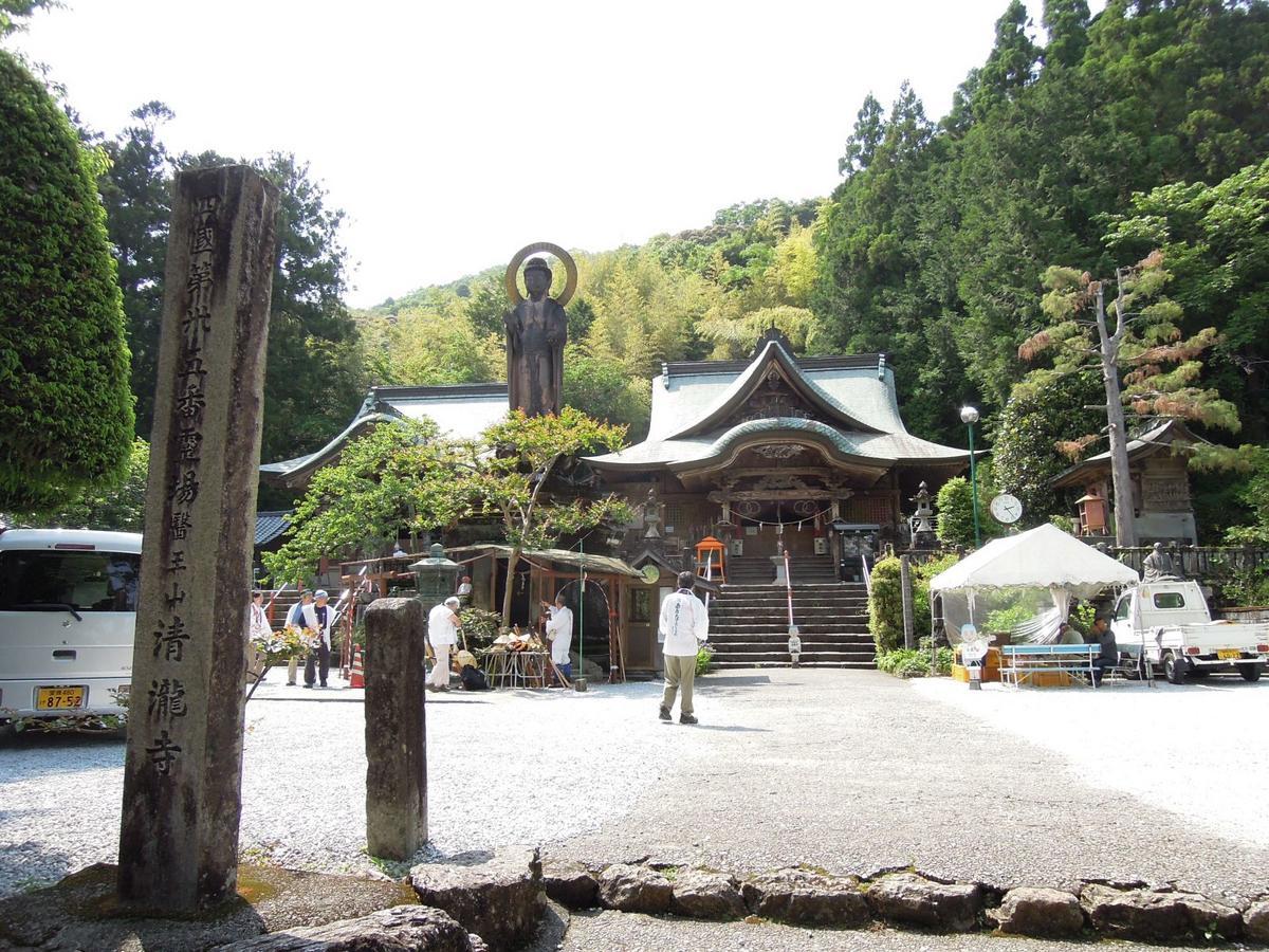 Haruno Guesthouse Kōchi Esterno foto